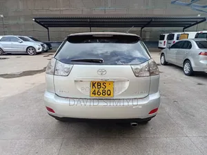 Toyota Harrier 2005 Silver