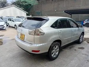 Toyota Harrier 2005 Silver