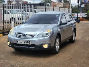 Subaru Outback 2.5i 2011 Silver