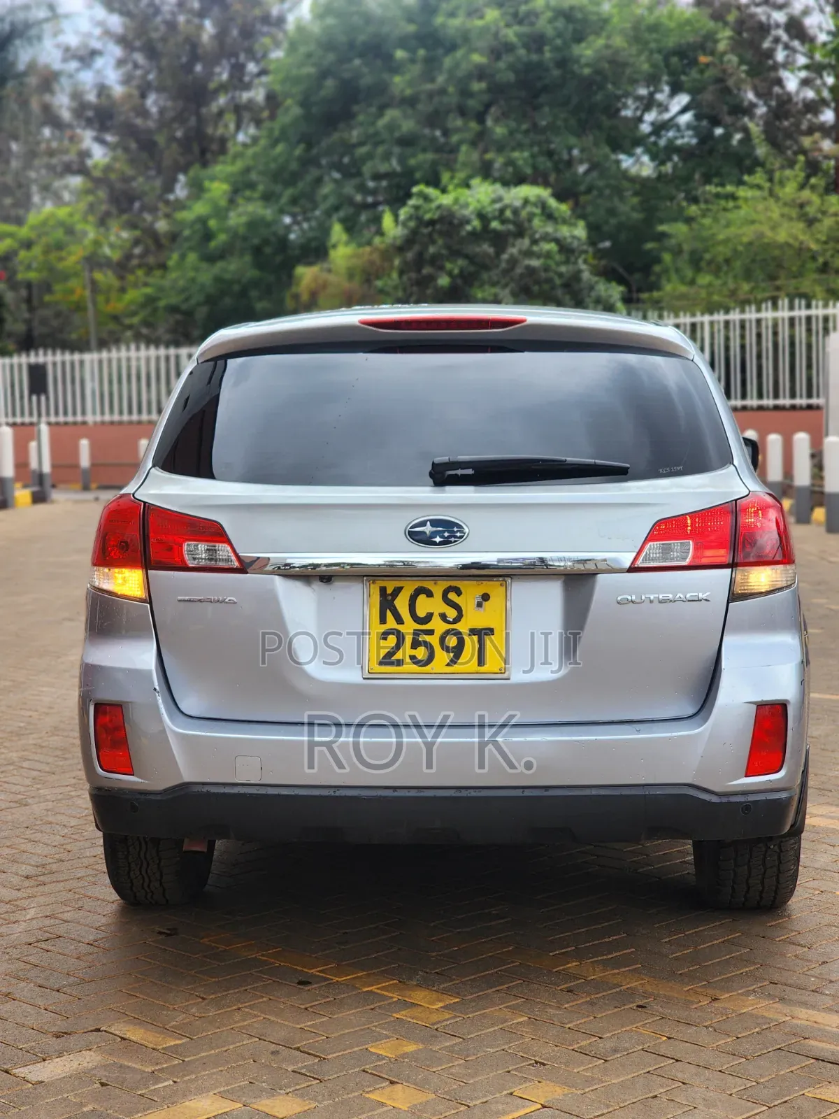 Subaru Outback 2.5i 2011 Silver