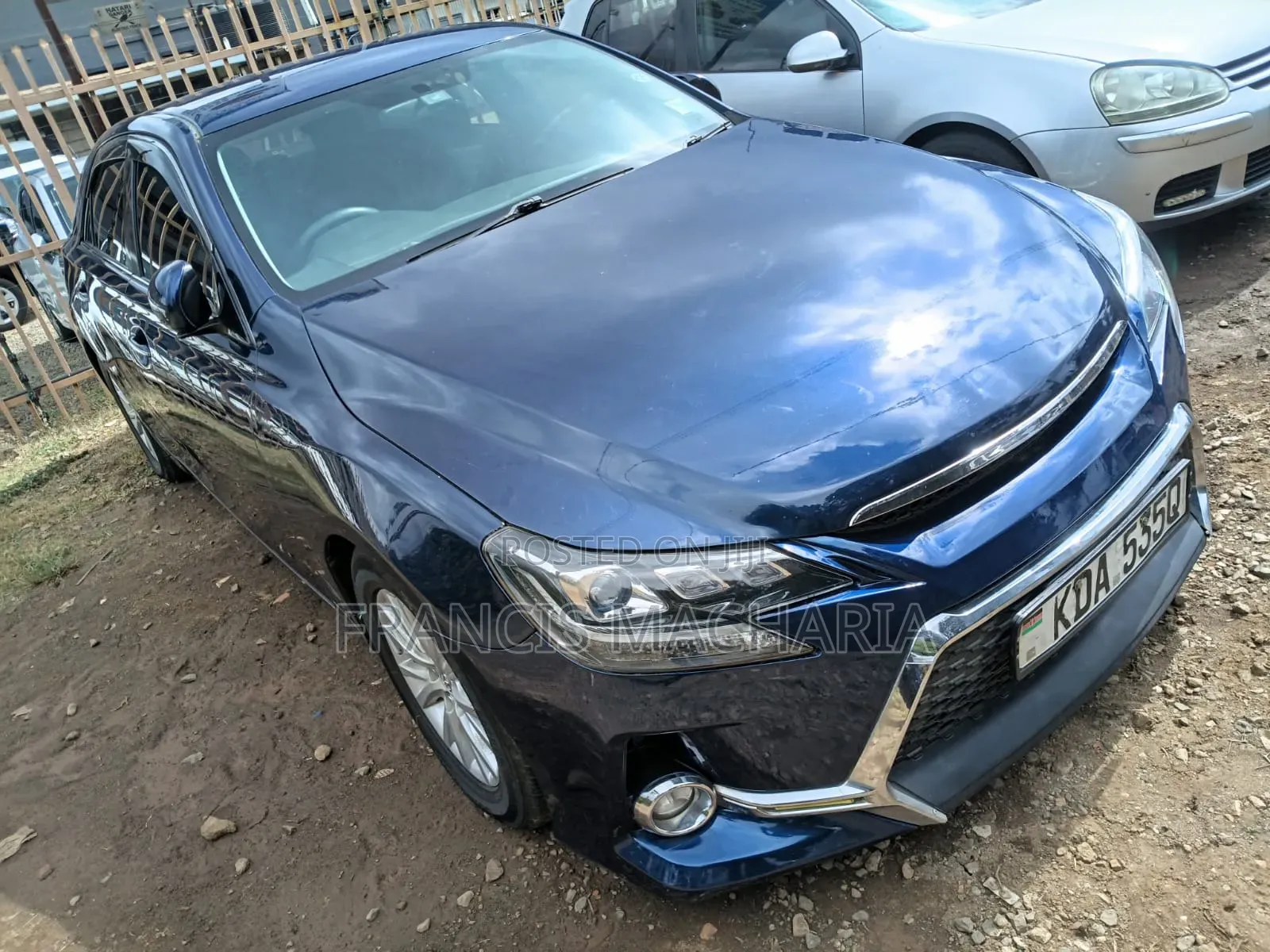 Toyota Mark X 2.5 RWD 2013