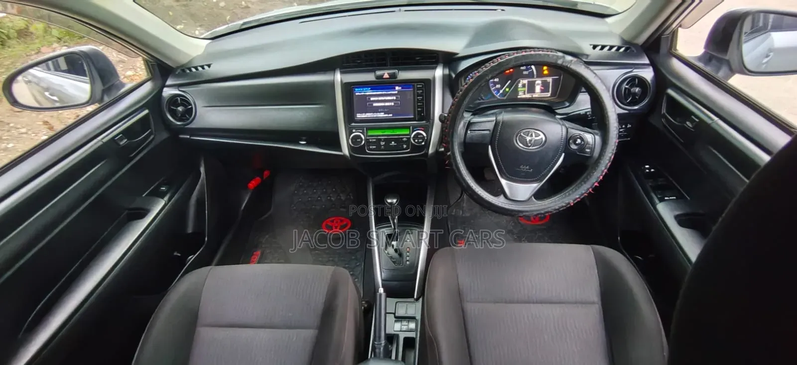 Toyota Corolla Fielder 2015 Silver