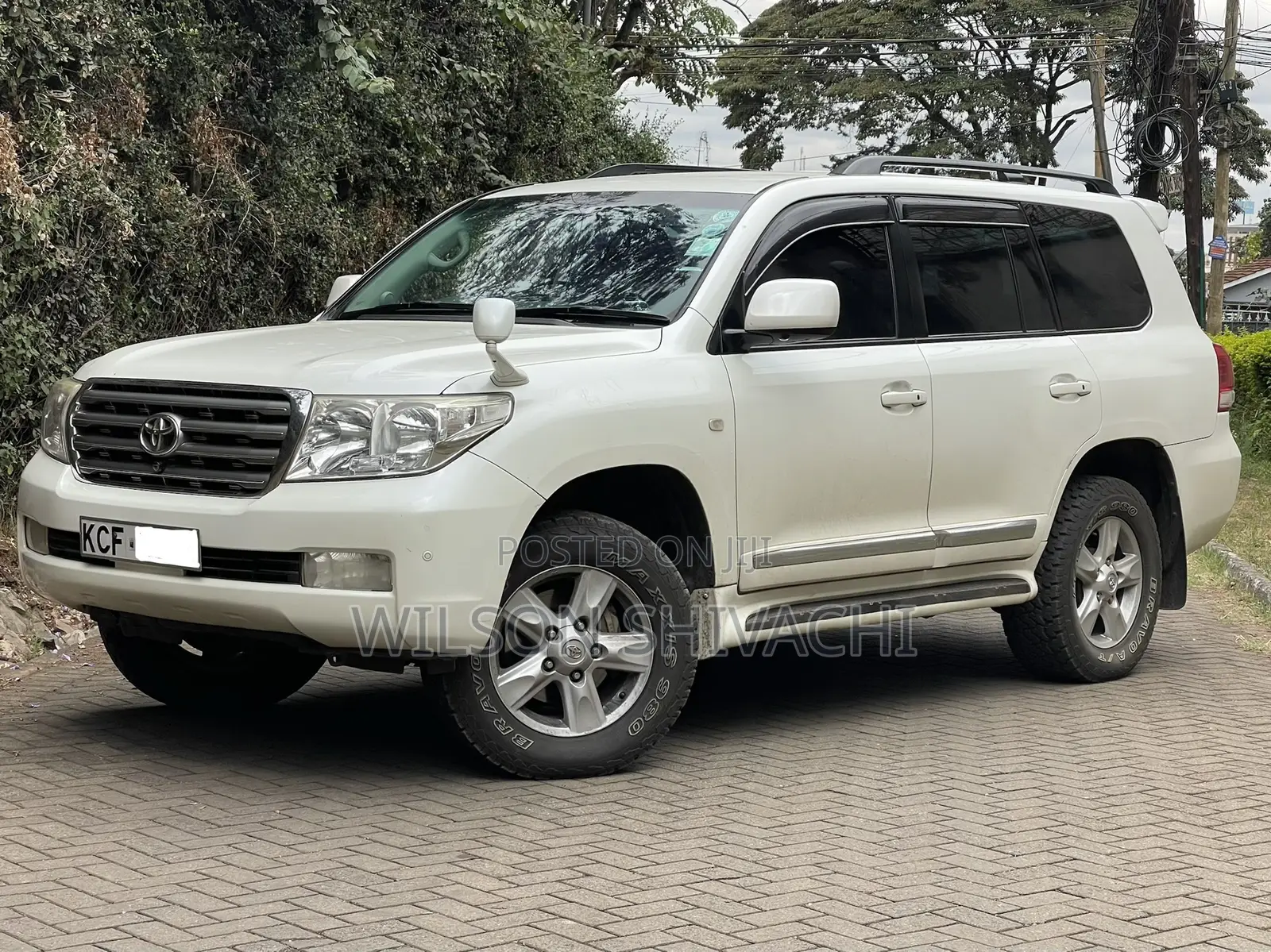 Toyota Land Cruiser 2008 White
