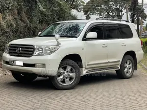 Toyota Land Cruiser 2008 White