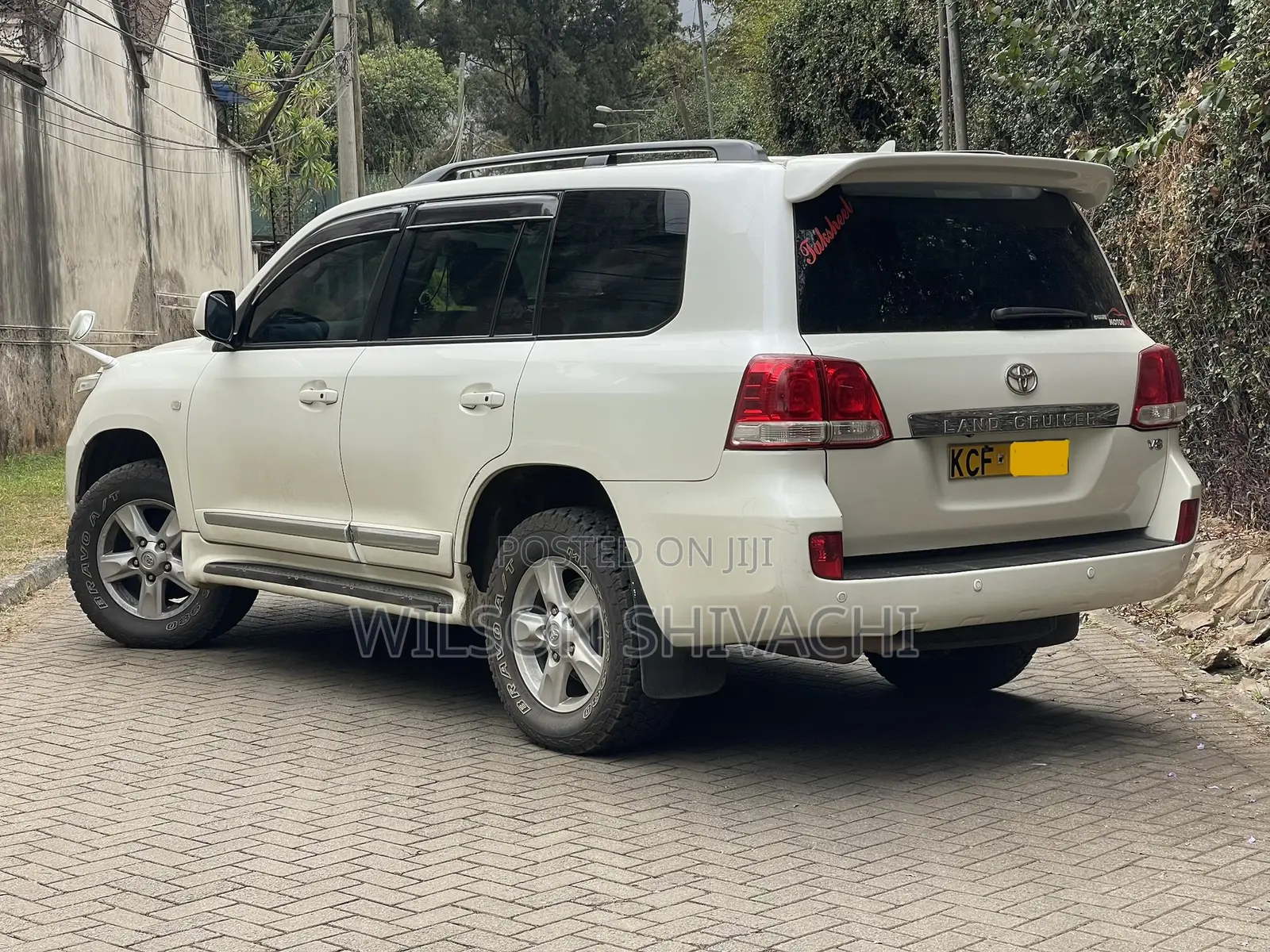 Toyota Land Cruiser 2008 White