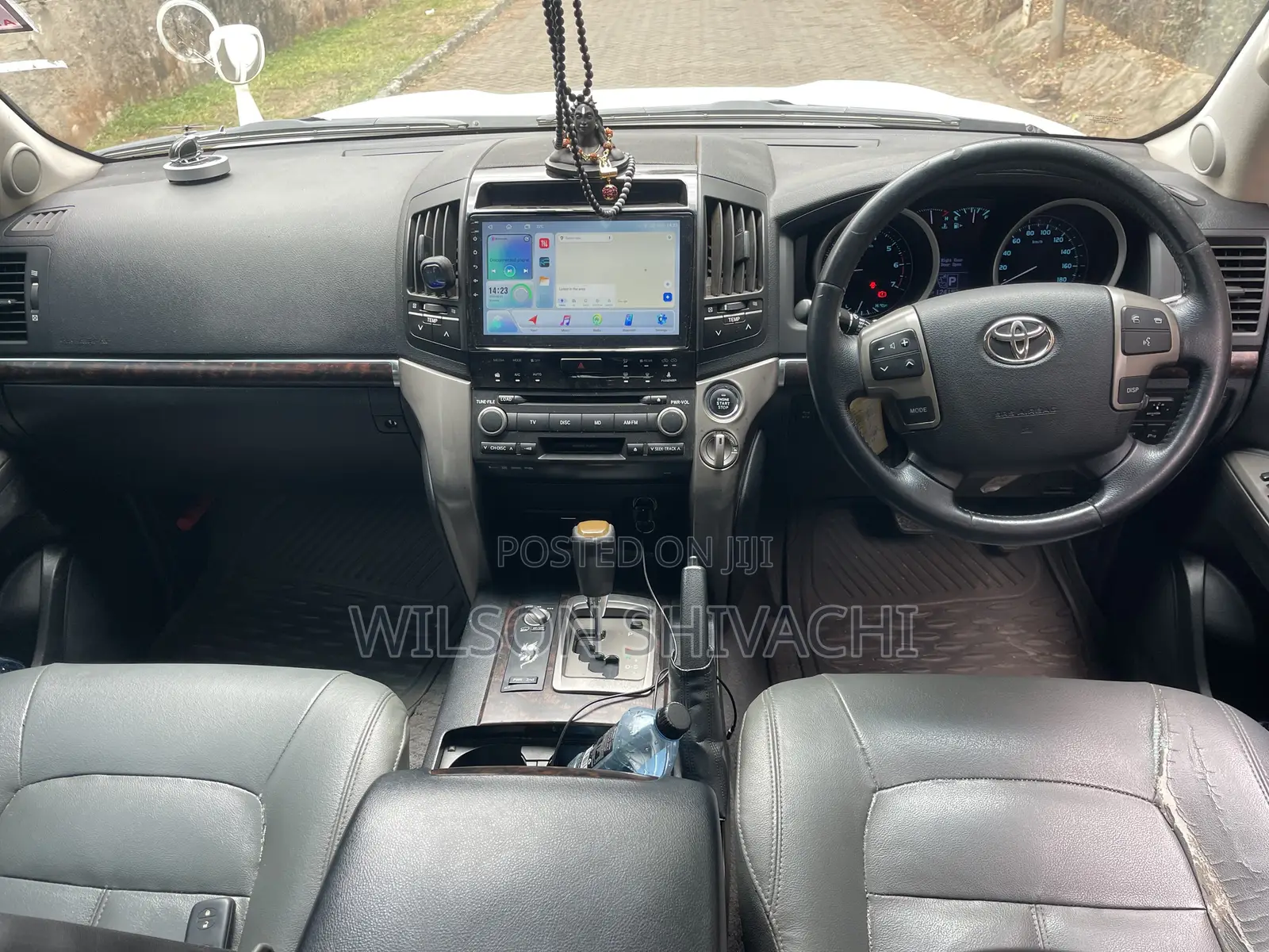 Toyota Land Cruiser 2008 White