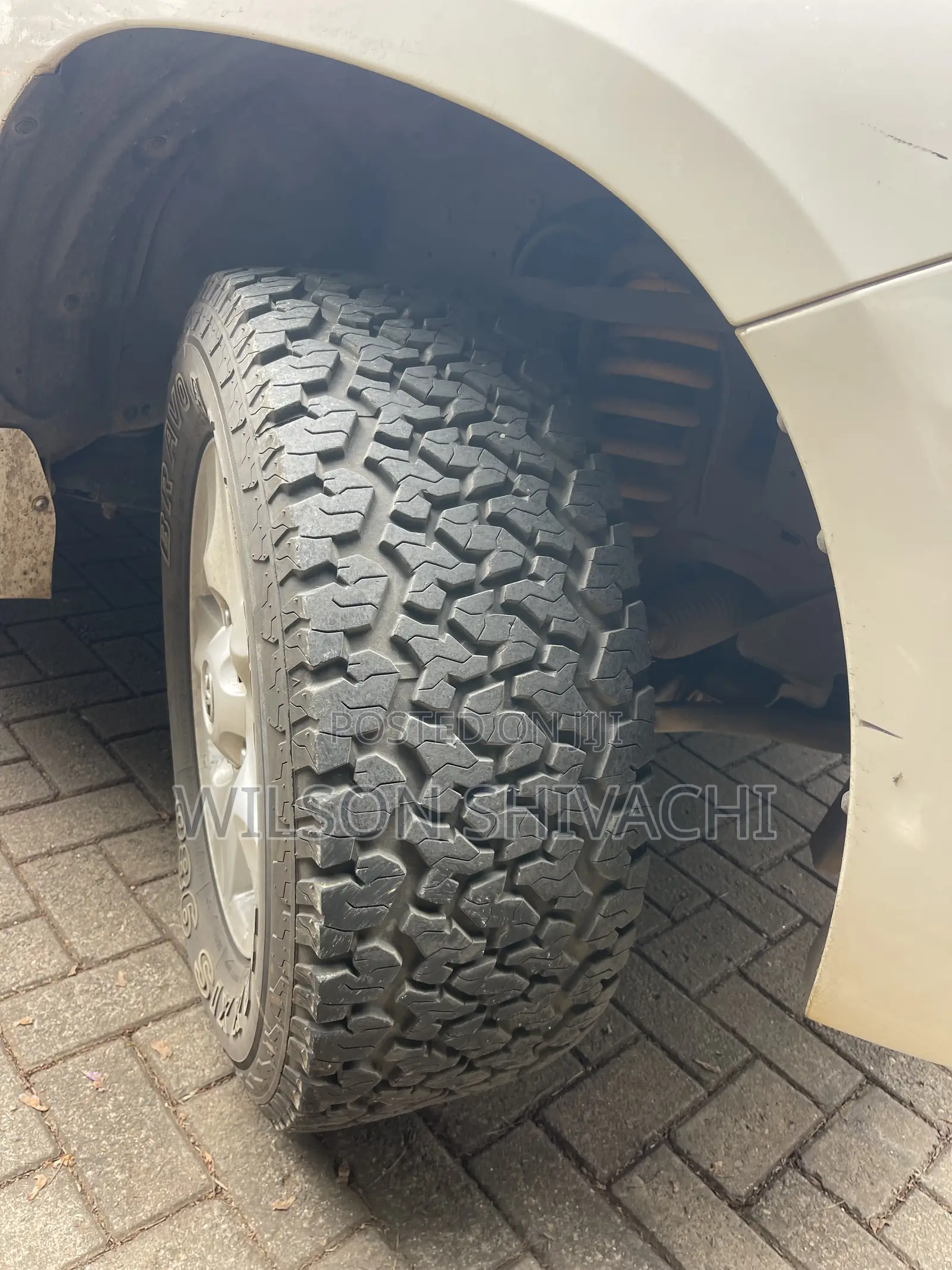 Toyota Land Cruiser 2008 White