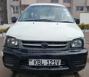 Toyota TownAce 2004 White