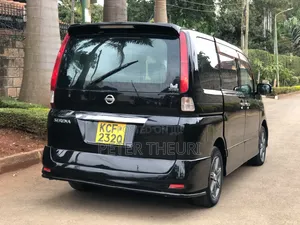 Nissan Serena 2009 Black