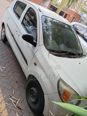 Suzuki Alto 2018 White