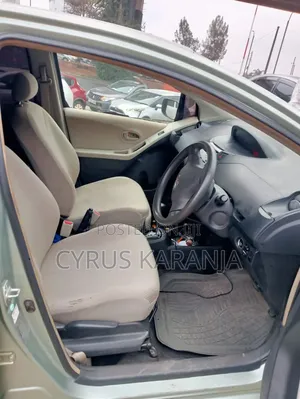 Toyota Vitz 2008 Green