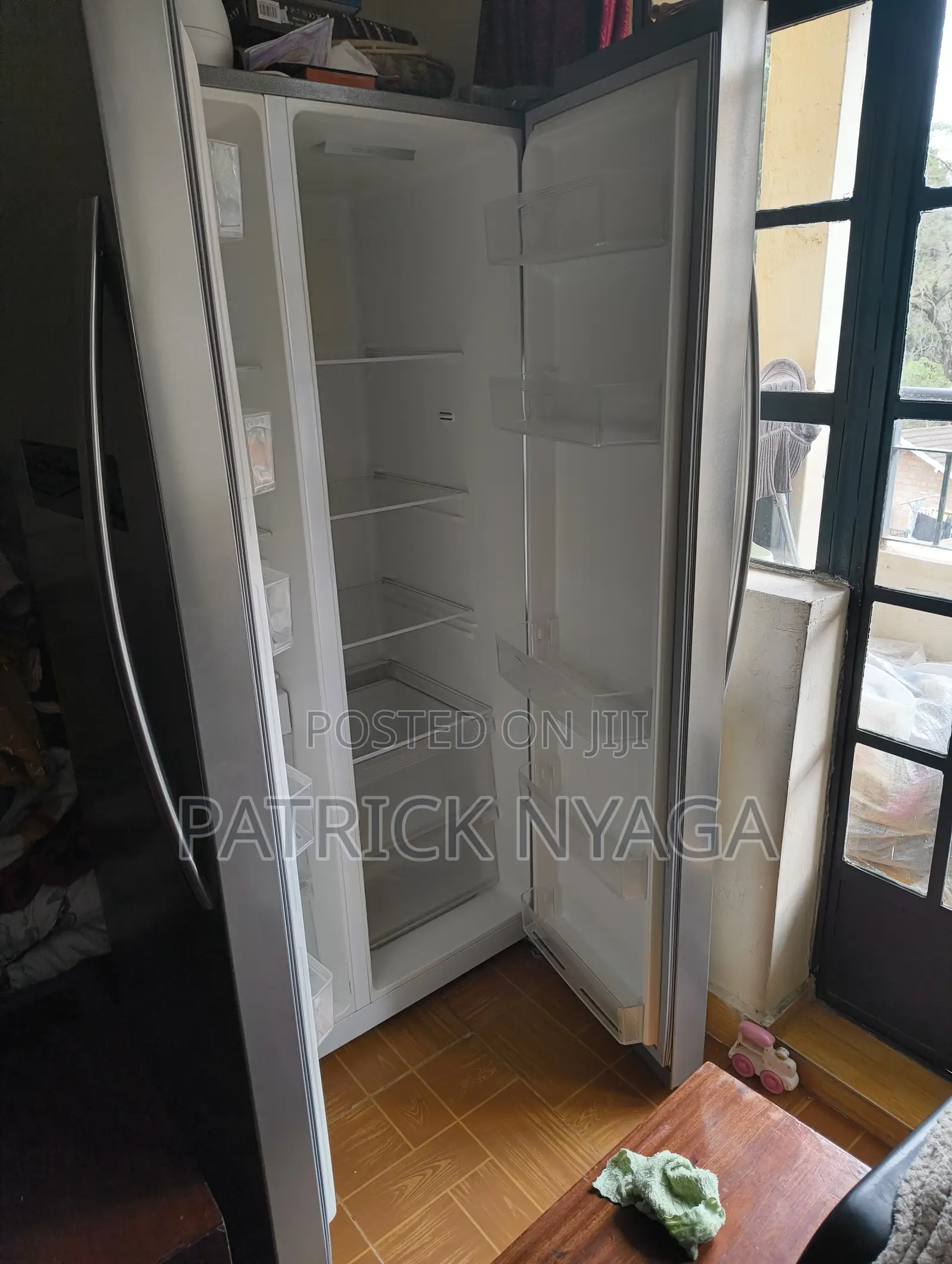 Ramtons Side-by-Side, 2-Door Refrigerator/Freezer