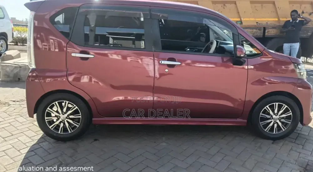 Daihatsu Move 2019 Maroon
