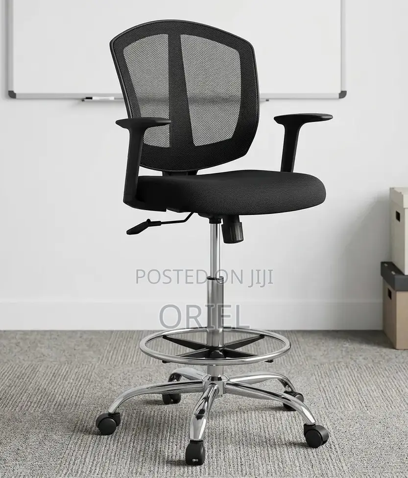 Ergonomic Black Counter Stool Kenya – Comfortable Modern Bar Seat