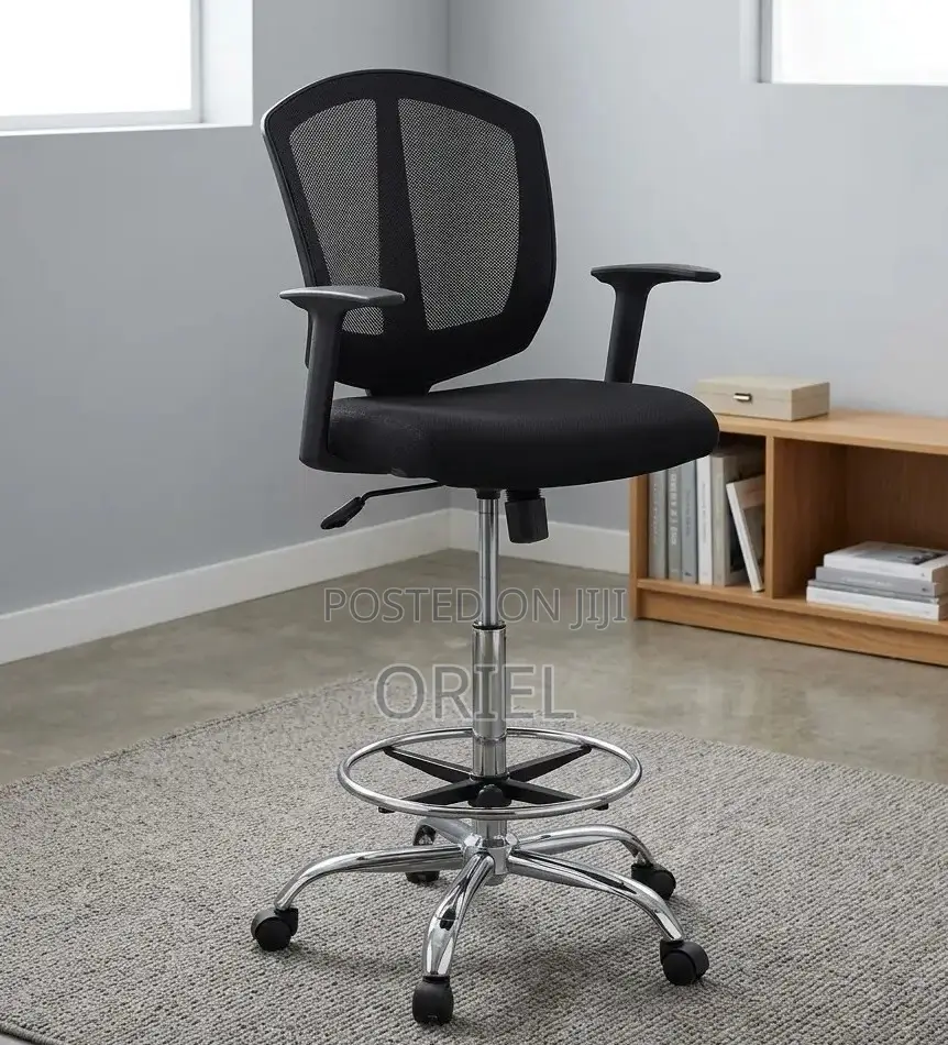 Ergonomic Black Counter Stool Kenya – Comfortable Modern Bar Seat