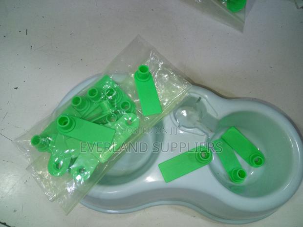 Ear Tags - Everyday Farm Label - main view