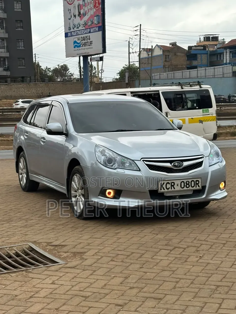 Subaru Legacy 2011 Silver