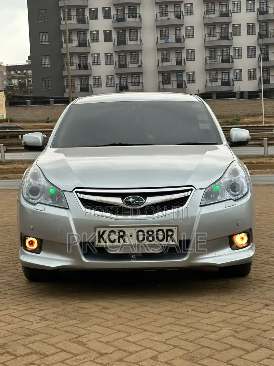 Subaru Legacy 2011 Silver