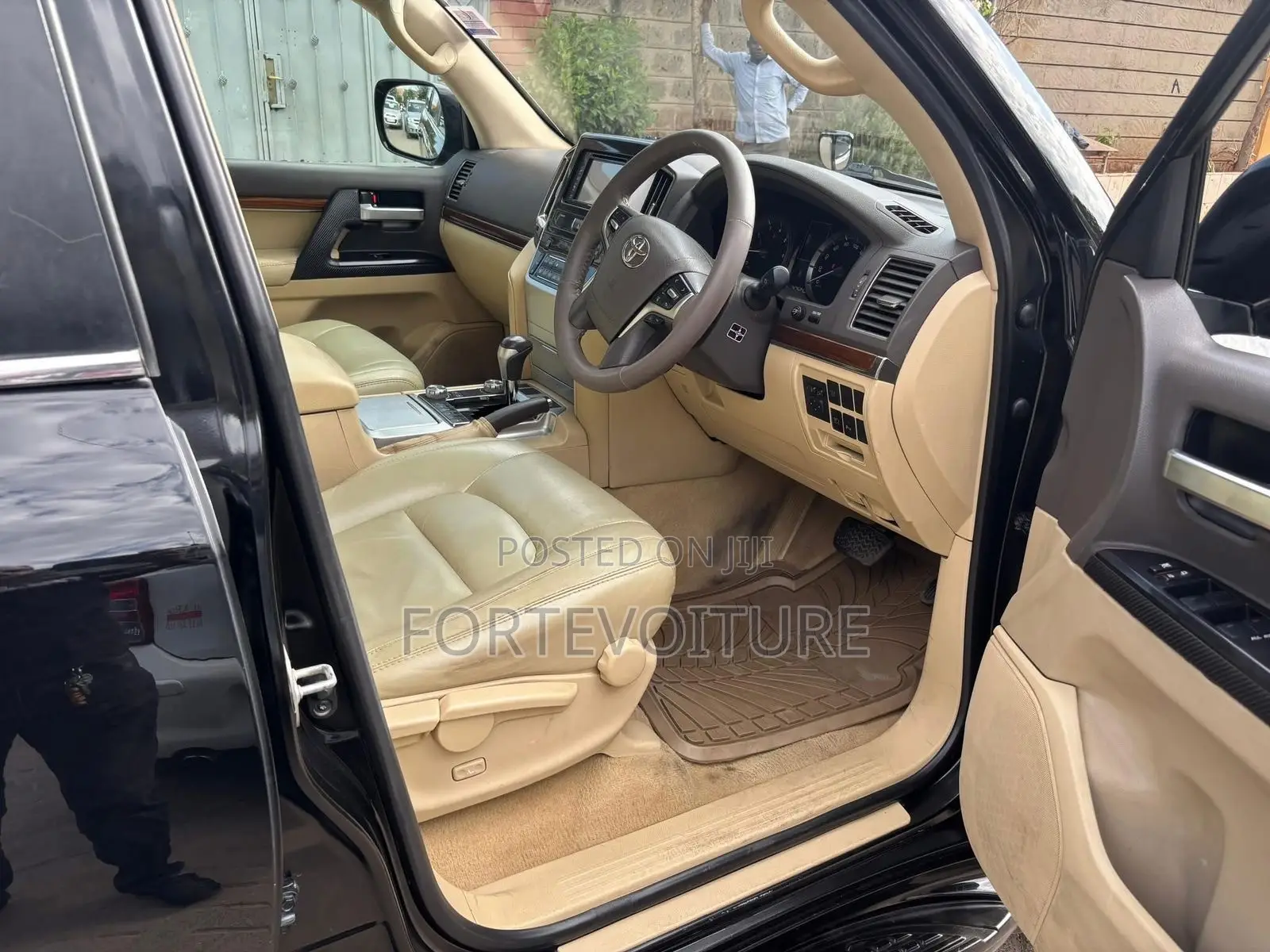 Toyota Land Cruiser 2016 Black