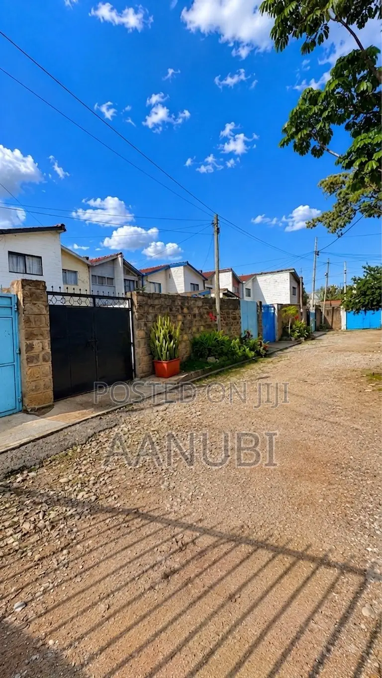 3bdrm Maisonette in Buruburu Estate for sale
