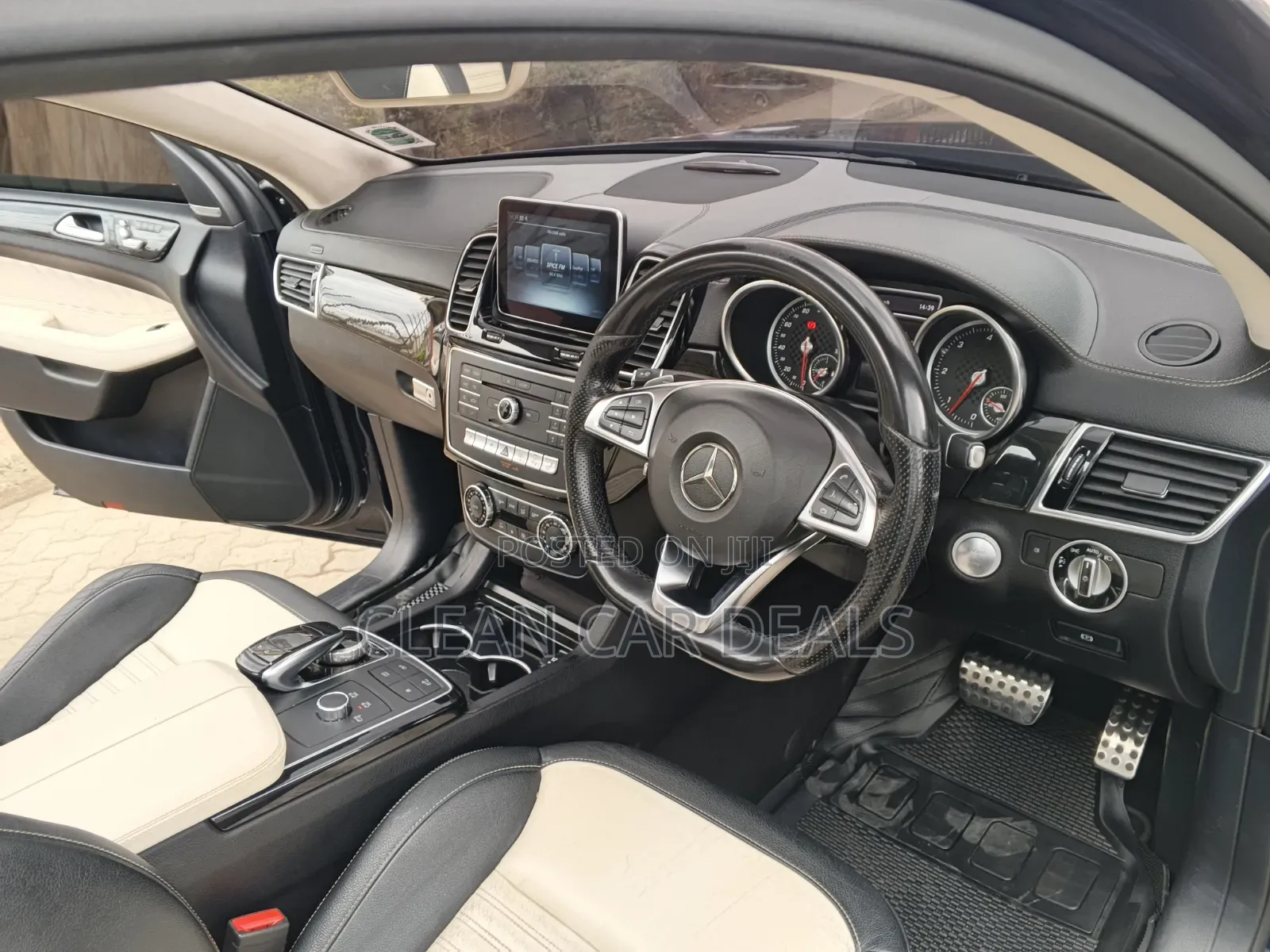 Mercedes-Benz GLE-Class 2016 Blue