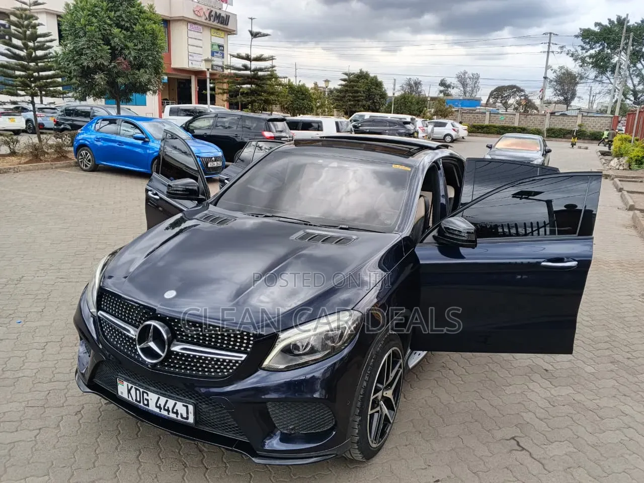 Mercedes-Benz GLE-Class 2016 Blue