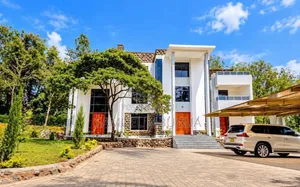 6bdrm House in Karen for sale