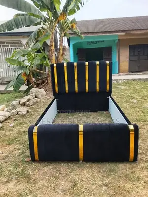 4x6 Black Panel Chester Bed in Gold Accents