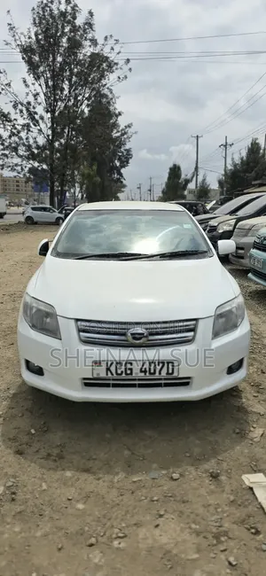 Toyota Axio 2009 White