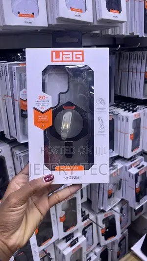 Urban Armor Gear (UAG) Pathfinder Magnetic Case for Samsung S22U