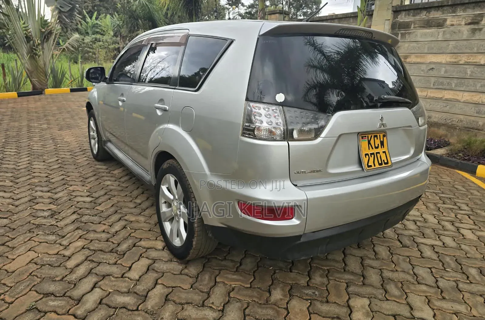 Mitsubishi Outlander 2012 Silver