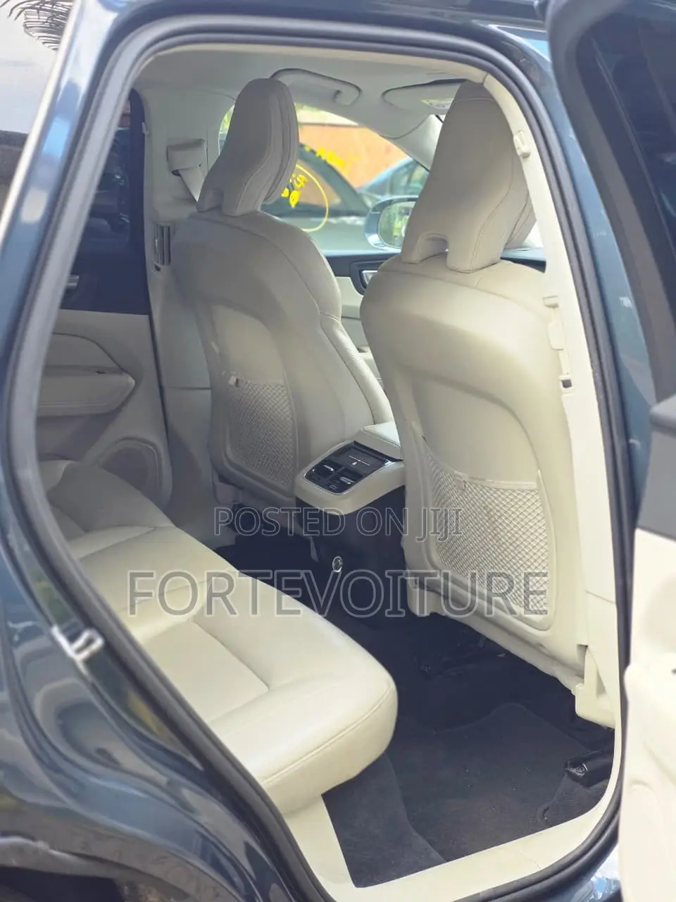 Volvo XC60 2020 Gray