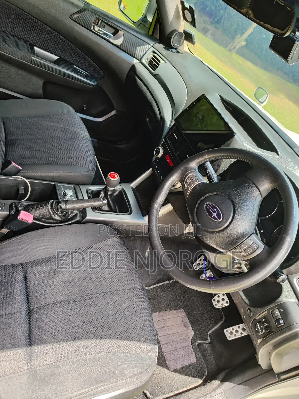 Subaru Forester 2012 Pearl