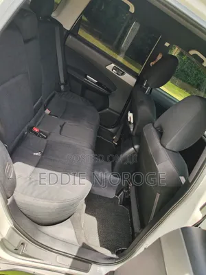 Subaru Forester 2012 Pearl