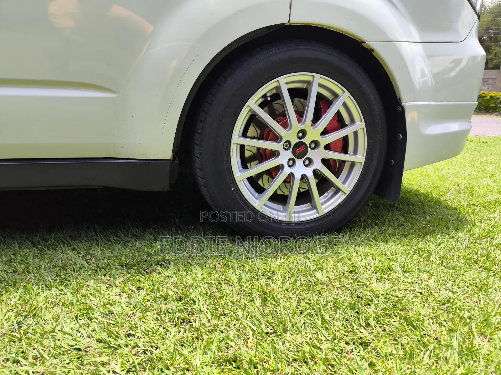 Subaru Forester 2012 Pearl