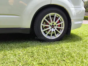 Subaru Forester 2012 Pearl
