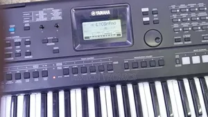 Yamaha PSR PSR463 Keyboard