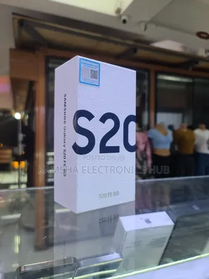 New Samsung Galaxy S20 FE 128 GB Blue