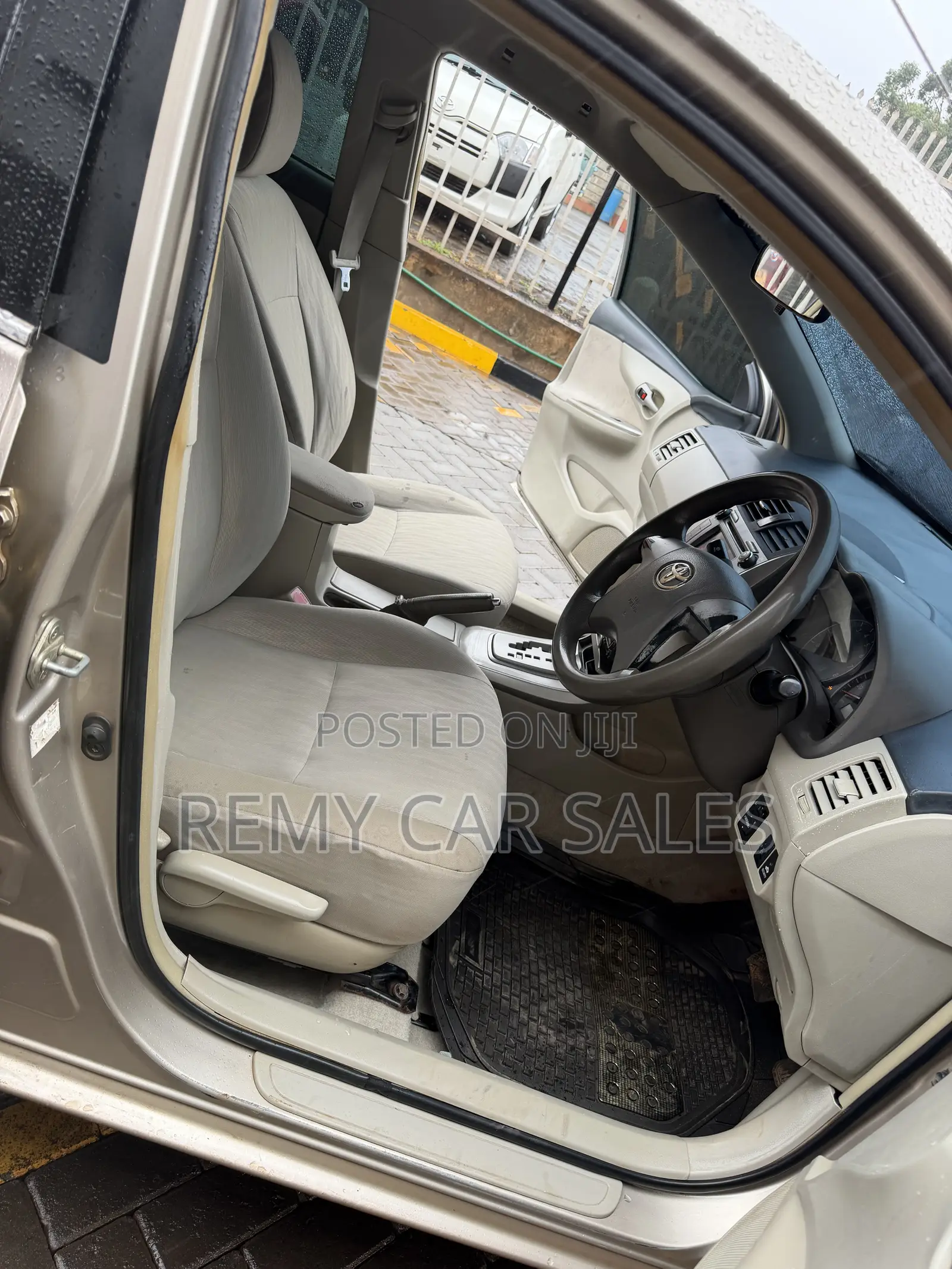 Toyota Axio 2006 Gold