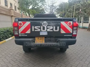 Isuzu D-MAX 2025 Gray