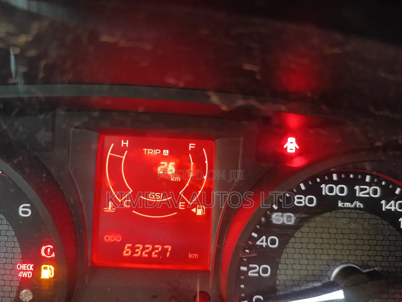 Isuzu D-MAX 2025 Gray