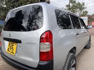 Toyota Probox 1.3 DX Comfort 2WD 2016 Silver