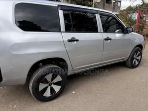 Toyota Probox 1.3 DX Comfort 2WD 2016 Silver