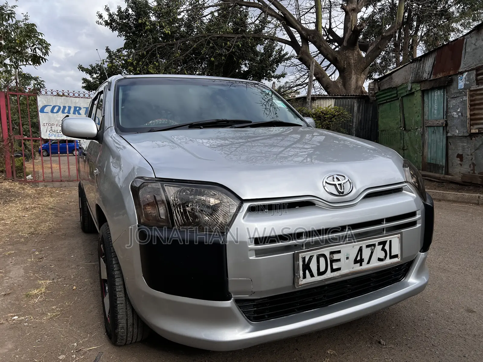 Toyota Probox 1.3 DX Comfort 2WD 2016 Silver