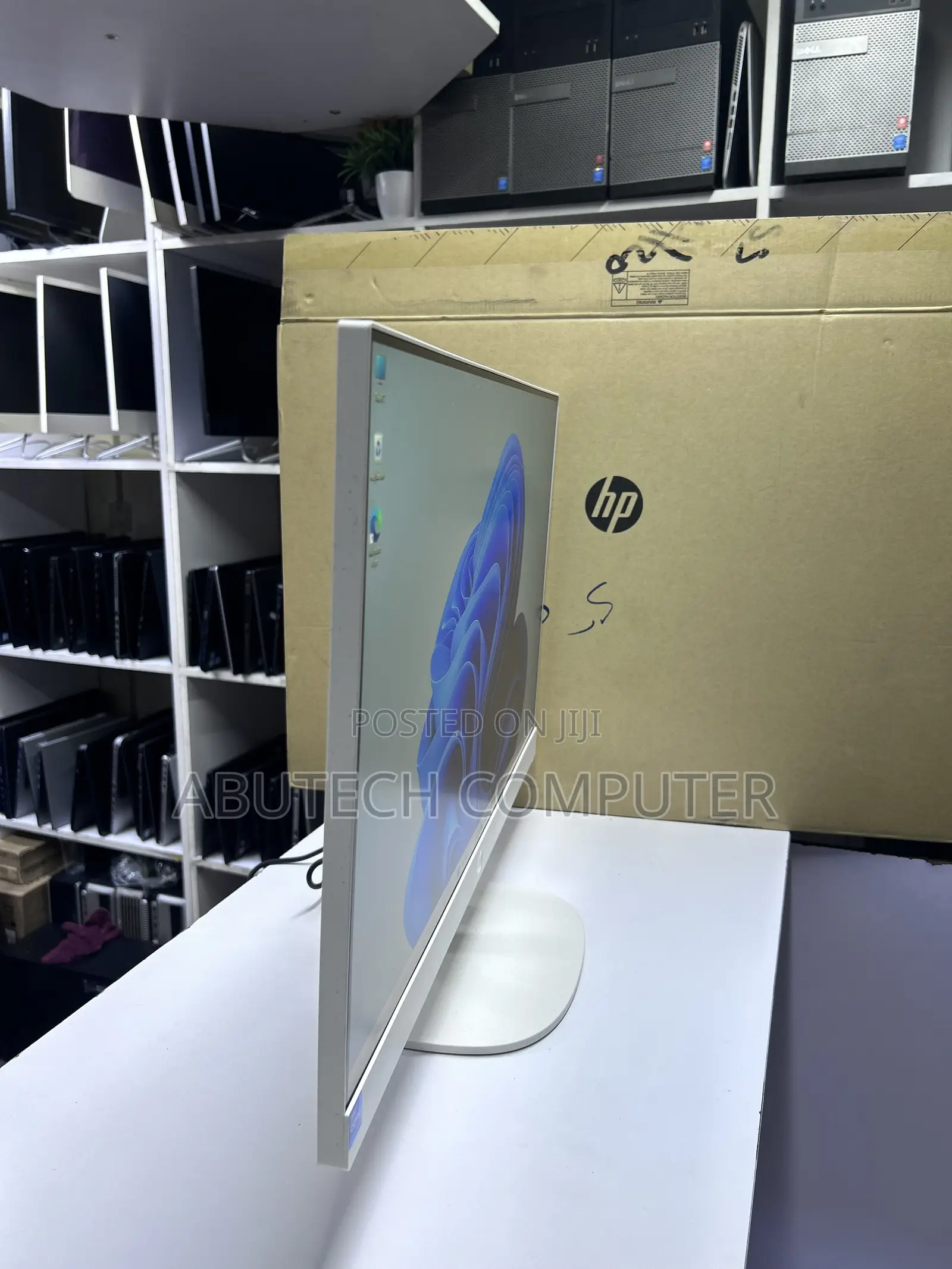 Desktop Computer HP 16GB Intel Core i7 SSD 512GB