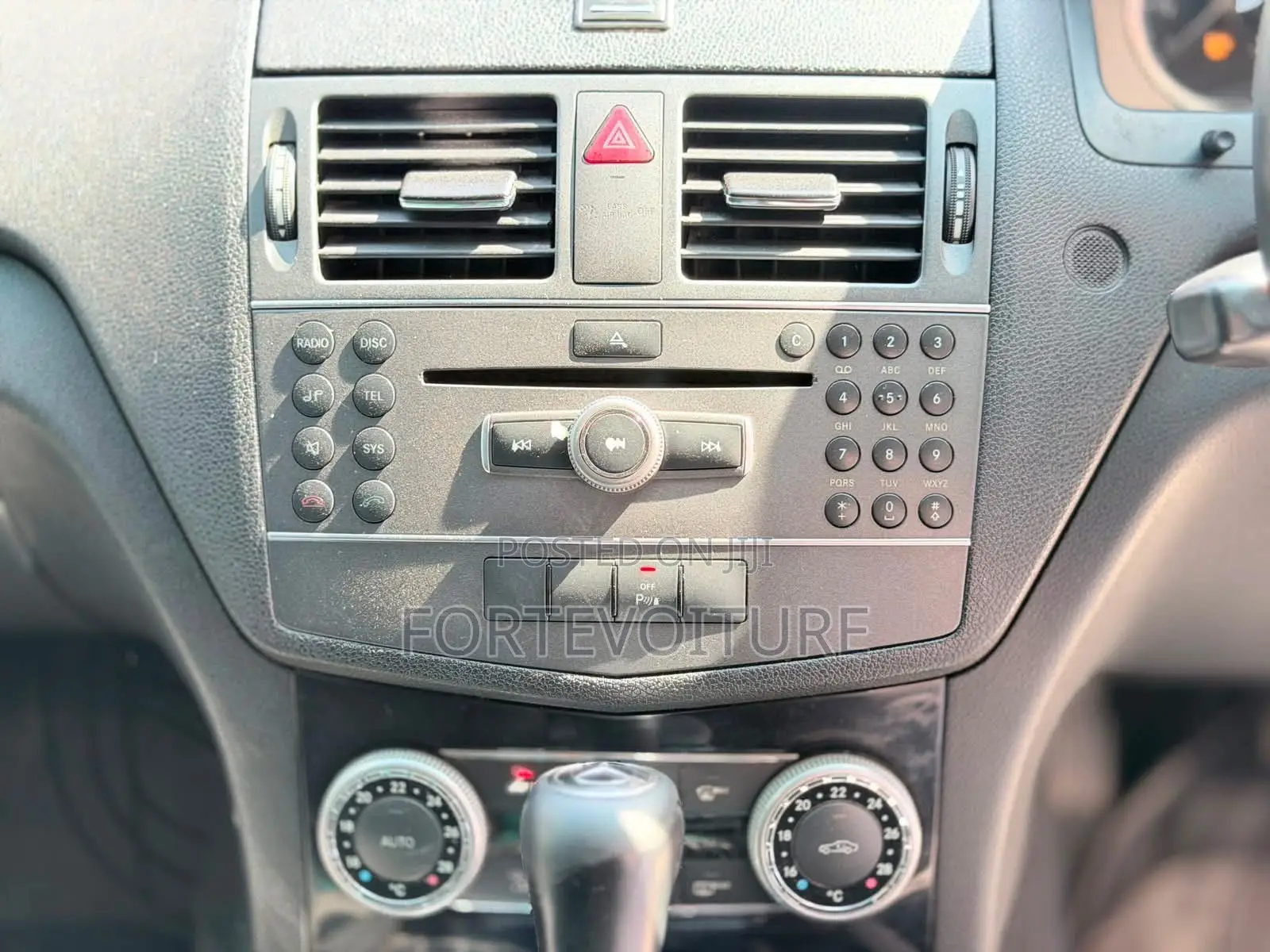 Mercedes-Benz C180 2012 Silver