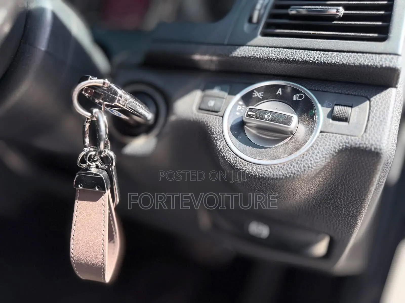 Mercedes-Benz C180 2012 Silver