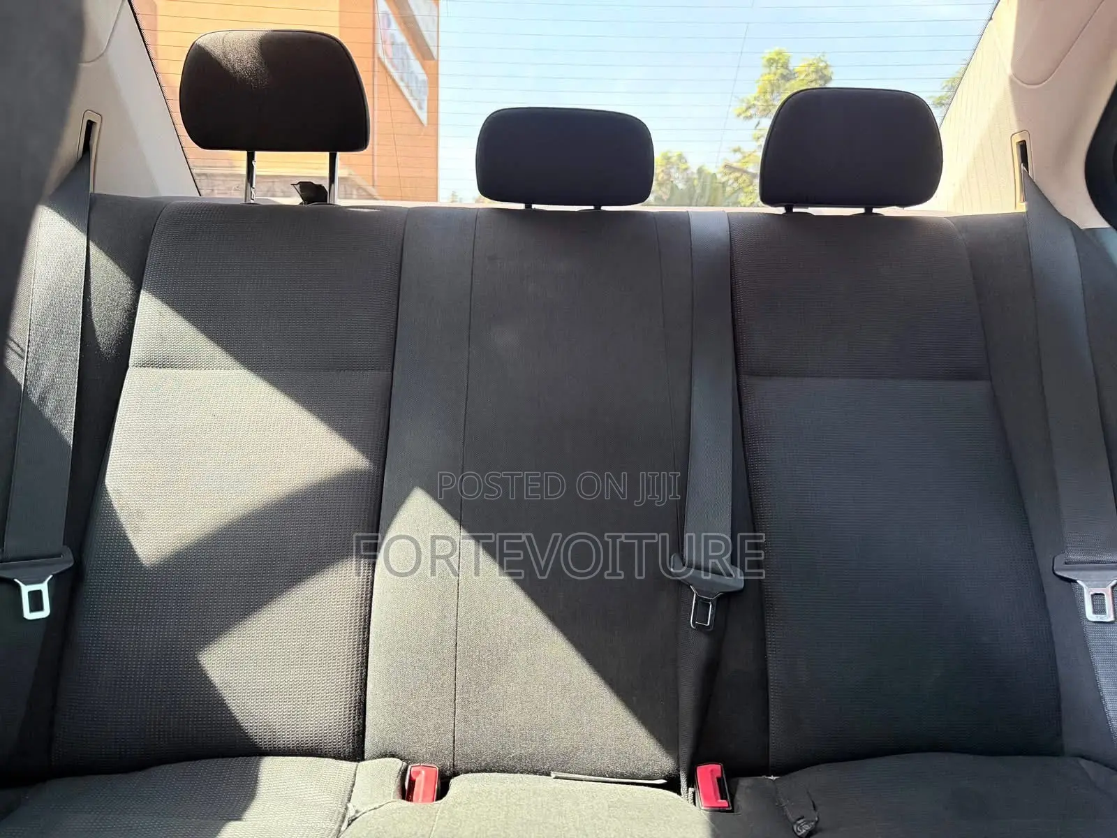 Mercedes-Benz C180 2012 Silver