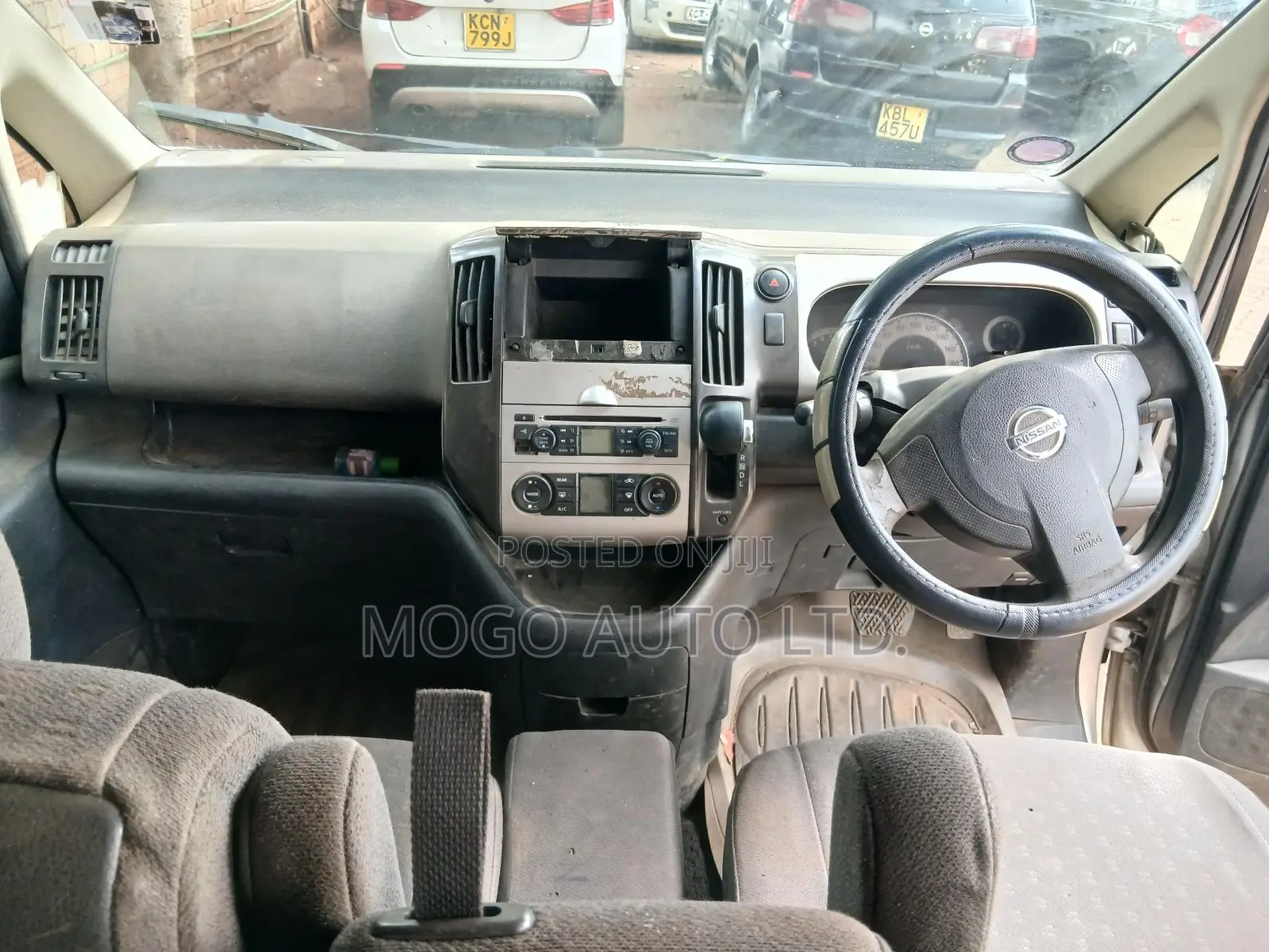 Nissan Serena 2007 Silver