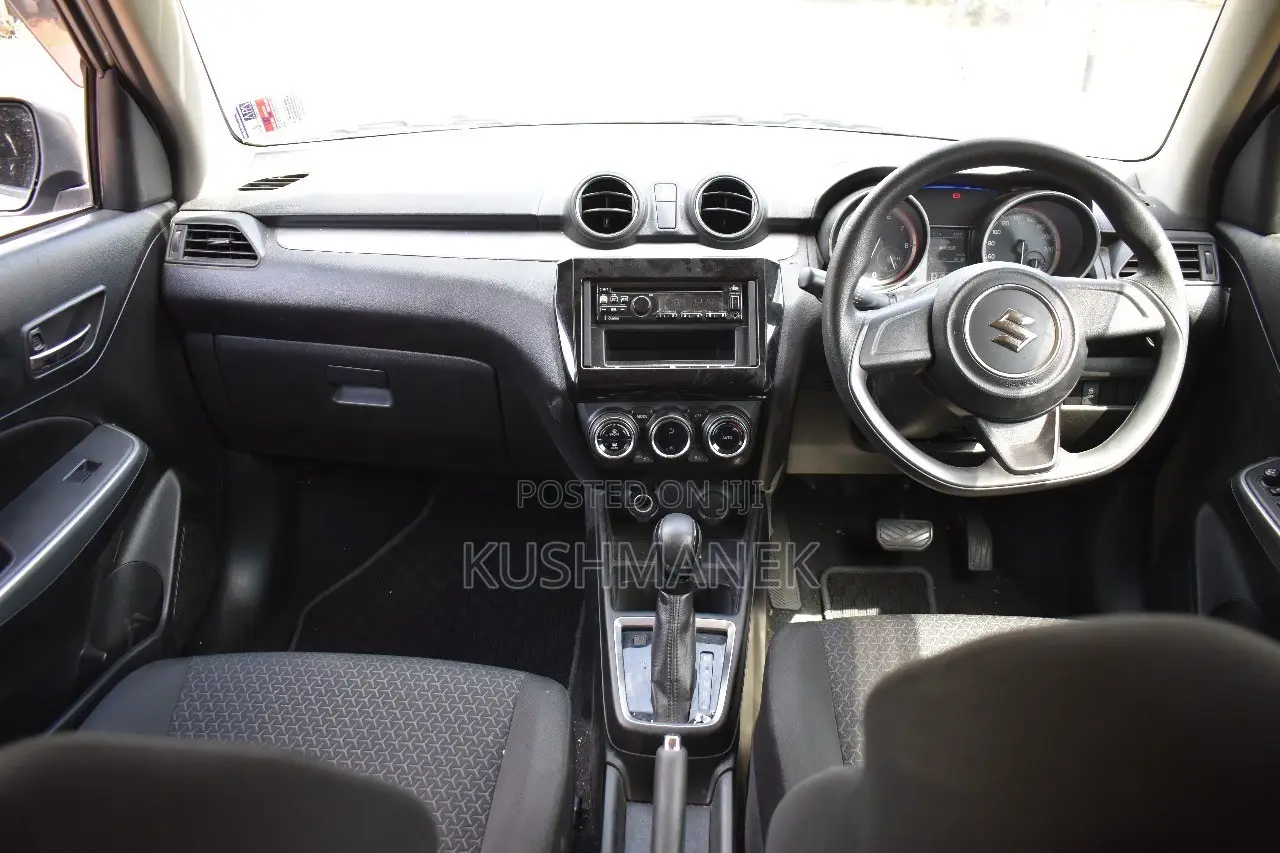Suzuki Swift 2017 Silver